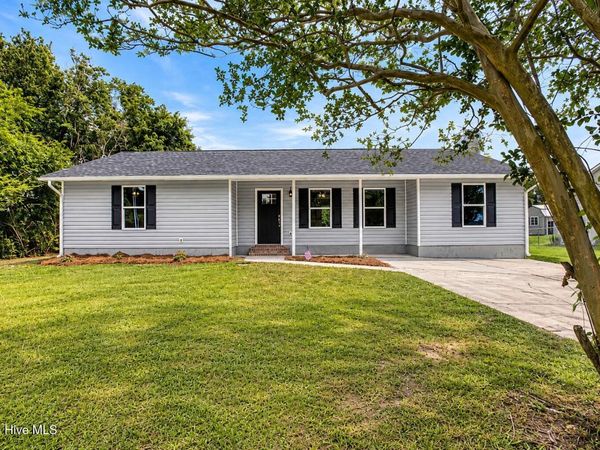538 Waters Road , Jacksonville, NC 28546