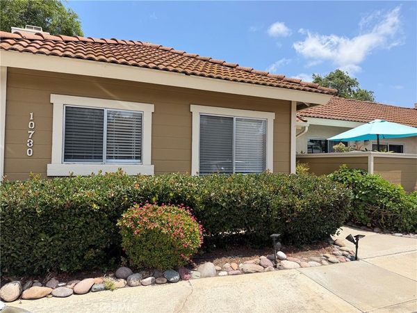 10730 Holly Meadows, Unit B, Santee, CA 92071