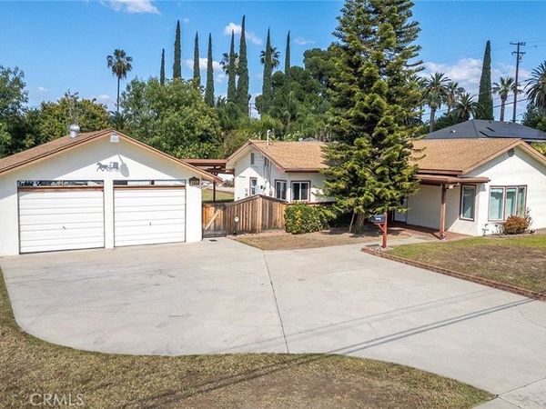 545 S San Mateo, Redlands, CA 92373