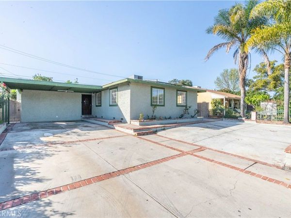 8855 Tyrone Avenue, Panorama City, CA 91402