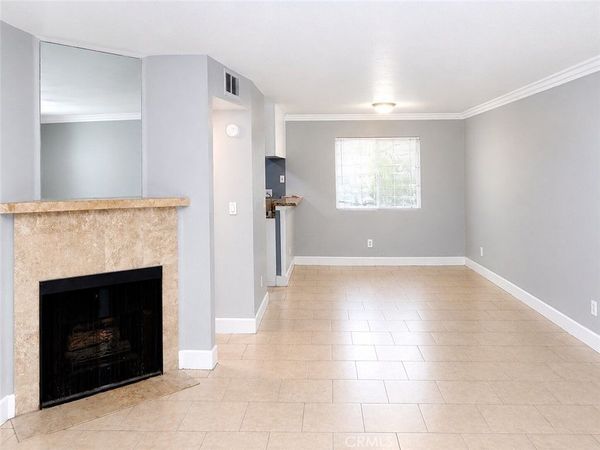 7035 Woodley Ave, Unit 130, Van Nuys, CA 91406
