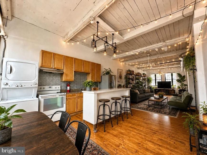14 16 W Harvey Street , Unit 2C, Philadelphia, PA 19144 Main Photo