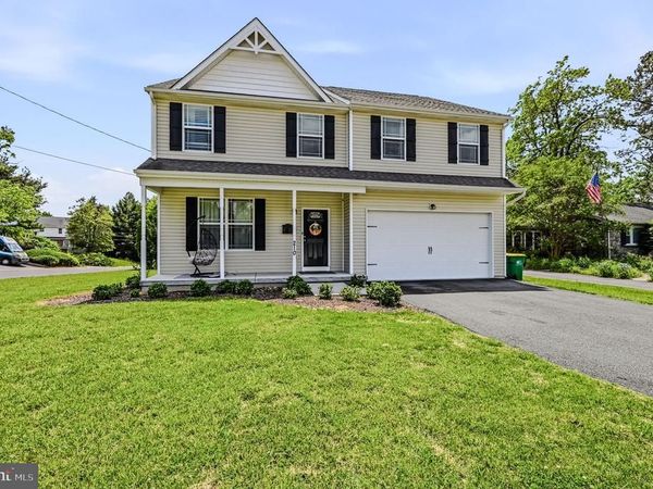 210 E HIGHLAND AVENUE, WILMINGTON, DE 19804