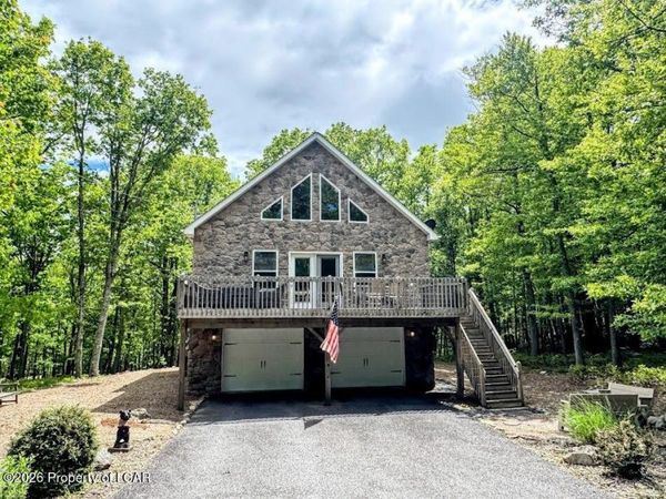 11 Little Bear Lane, Hazle Twp, PA 18202