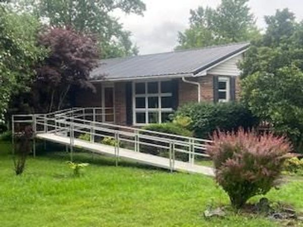 6515 Brown Ridge Rd, Baxter, TN 38544