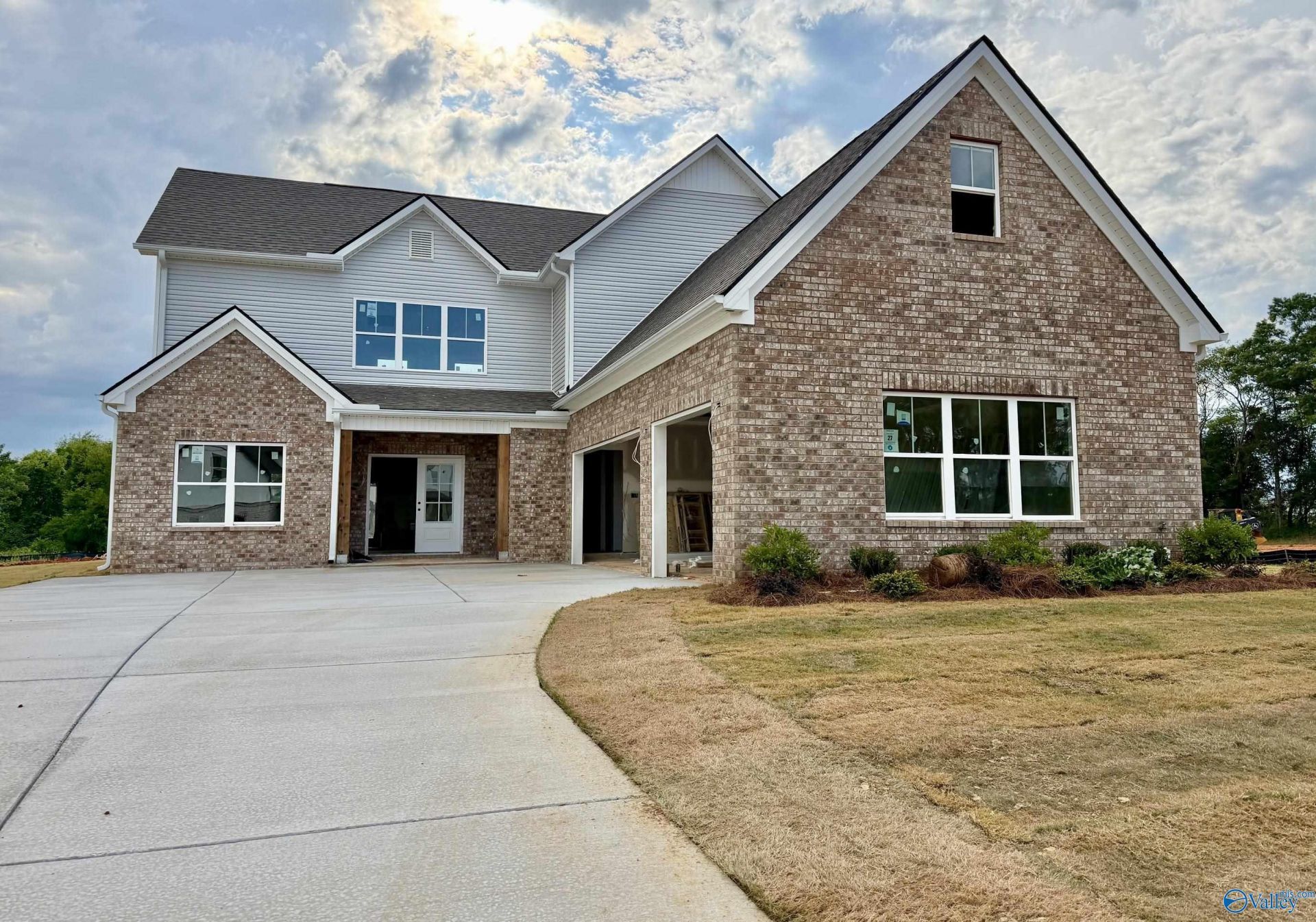 100 Donnington Way, Meridianville, AL 35759 Main Photo