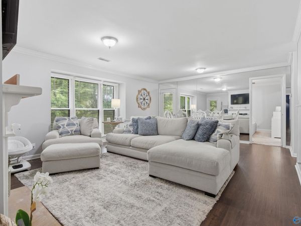 4908 Seven Pine Circle, Huntsville, AL 35816