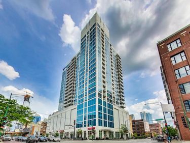 757 N Orleans Street, Unit 1404, Chicago, IL 60654