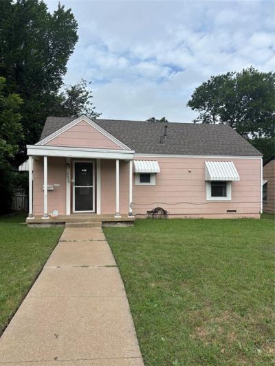 3624 Frazier Avenue, Fort Worth, TX 76110 Main Photo