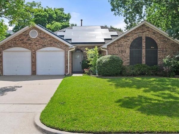 4137 Mapleridge Drive, Grapevine, TX 76051