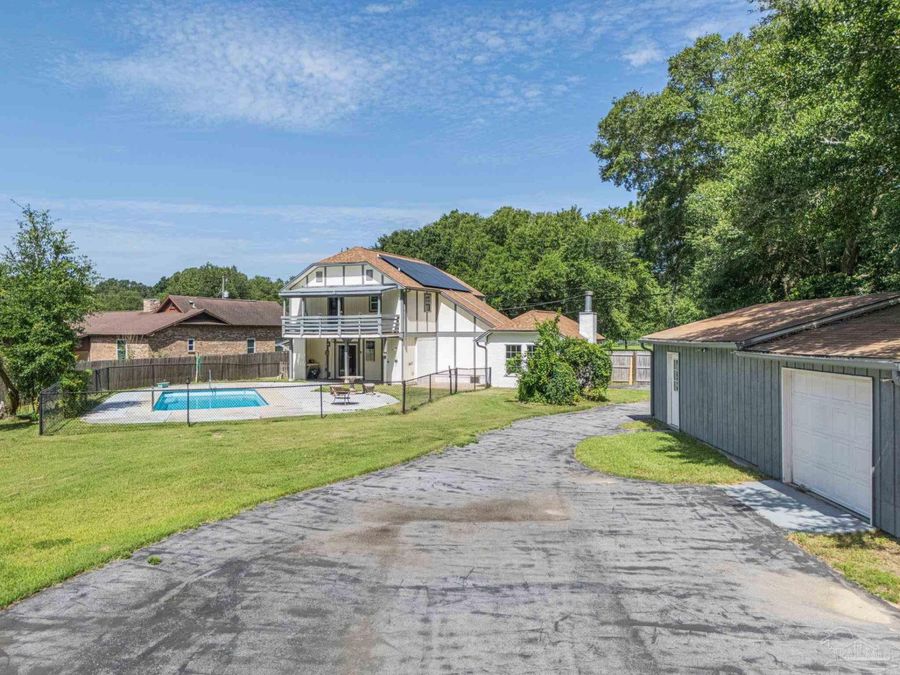 Property Image 40