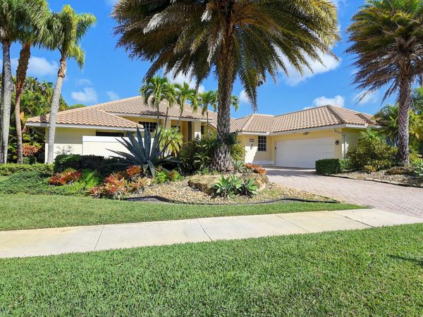 8320 Desmond Drive, Boynton Beach, FL 33472
