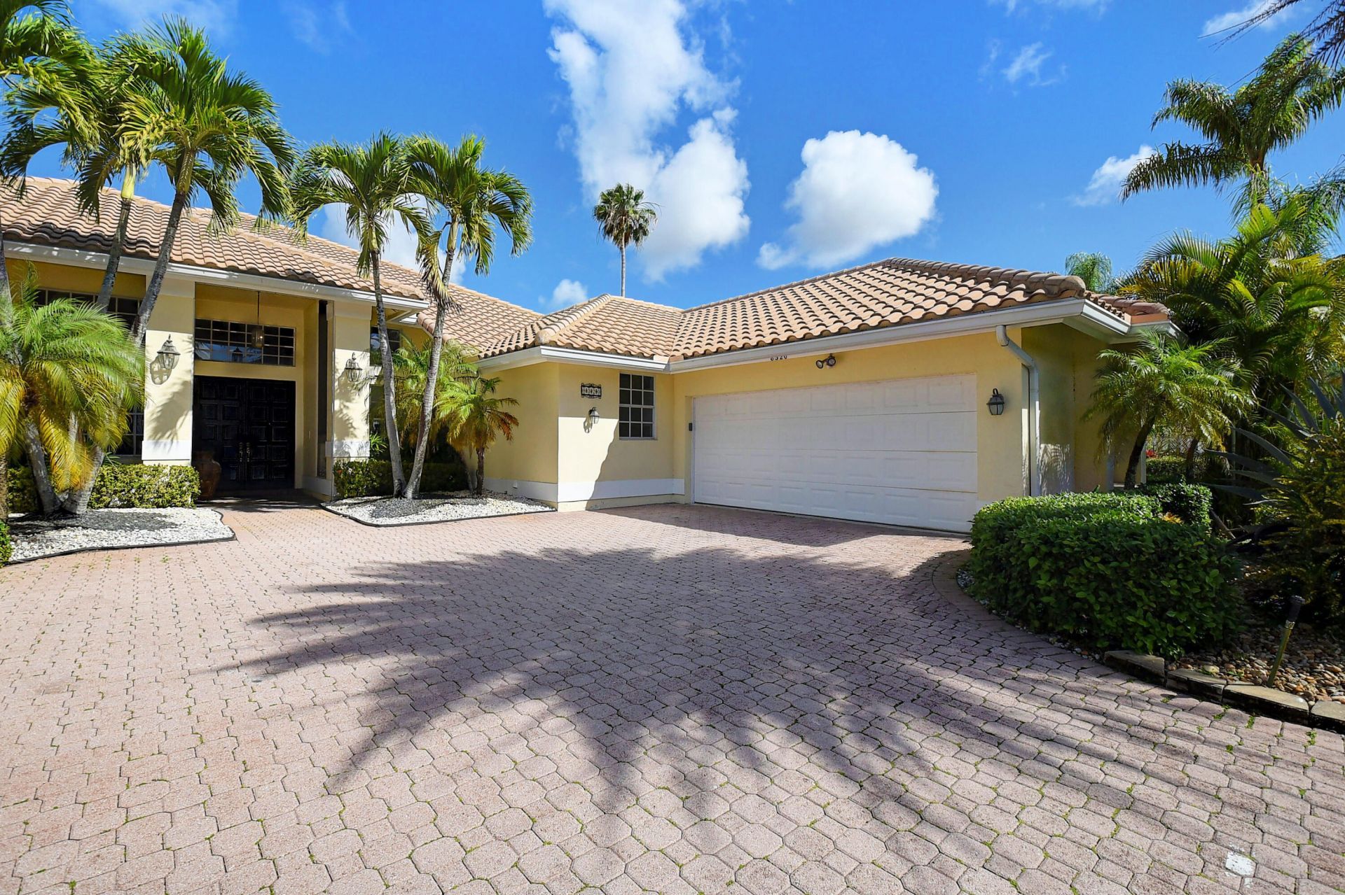 8320 Desmond Drive, Boynton Beach, FL 33472 Photo
