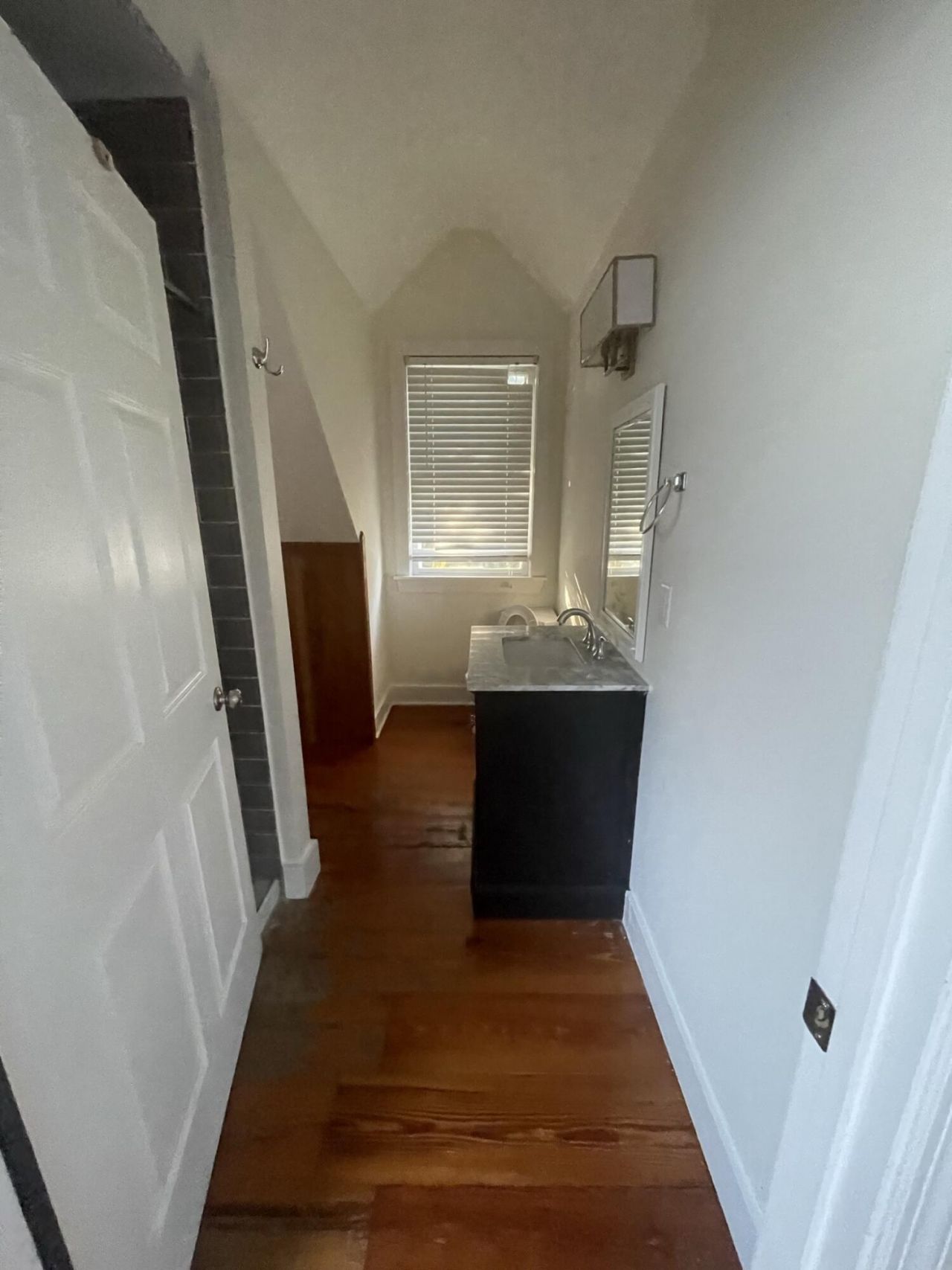 2917 Ion Avenue Photo 17