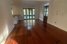 2917 Ion Avenue photo 4