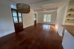 2917 Ion Avenue photo 4