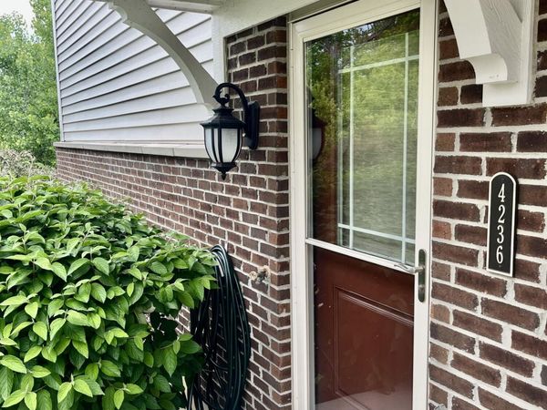 4236 Country Mill Ridge, Burlington, KY 41005