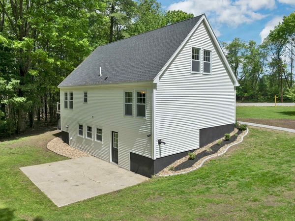260 Center Hill Road, Epsom, NH 03234