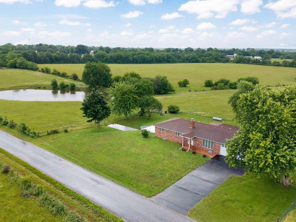 11281 Lawrence 2040 , Miller, MO 65707