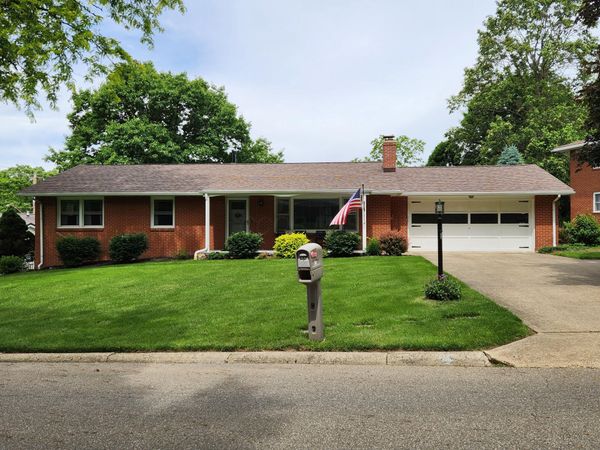 301 Teryl Drive , Mount Vernon, OH 43050