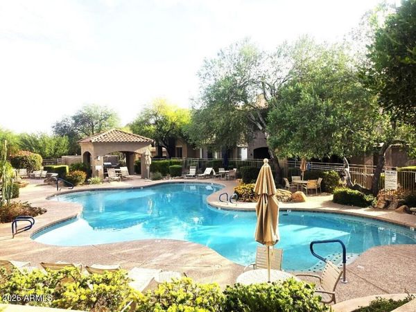 19475 N GRAYHAWK Drive, Unit 1090, Scottsdale, AZ 85255