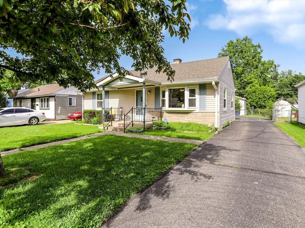 4737 Payton Avenue , Indianapolis, IN 46226