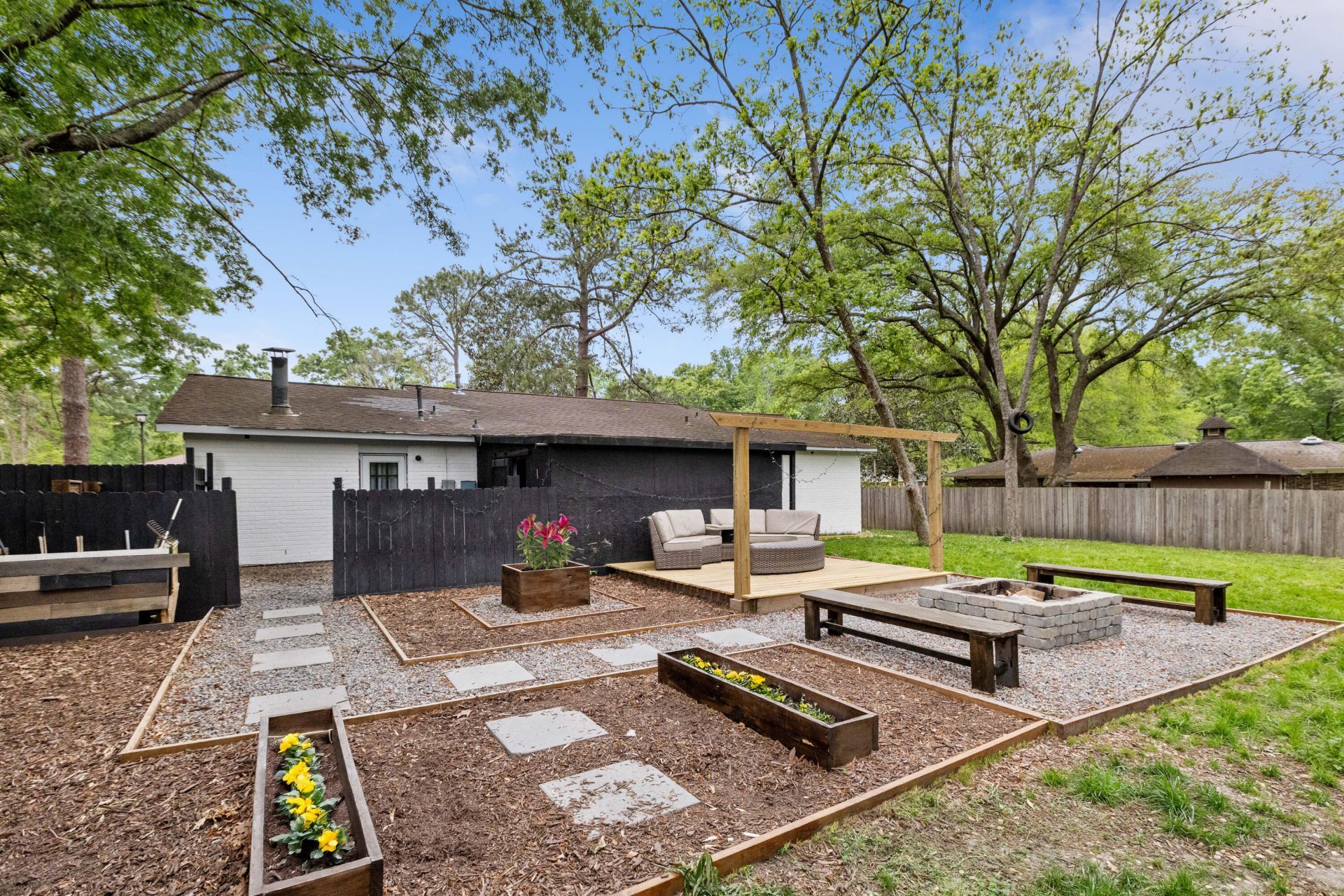 205 Bristow Drive Photo 43