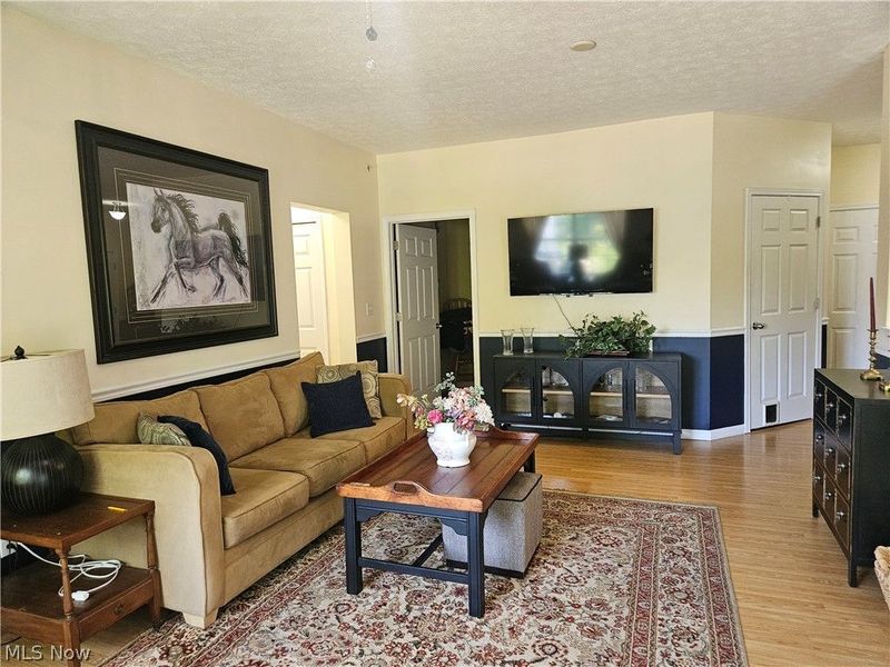 718 Aqua Marine Boulevard, Avon Lake, OH 44012 Photo 11