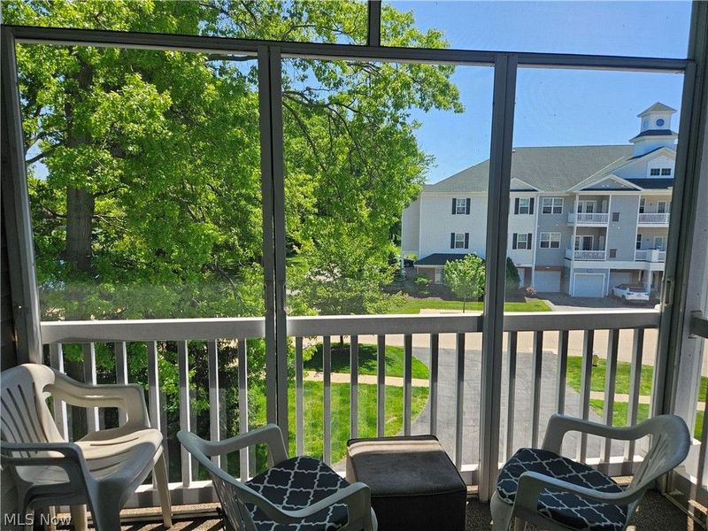 718 Aqua Marine Boulevard, Avon Lake, OH 44012 Photo 13