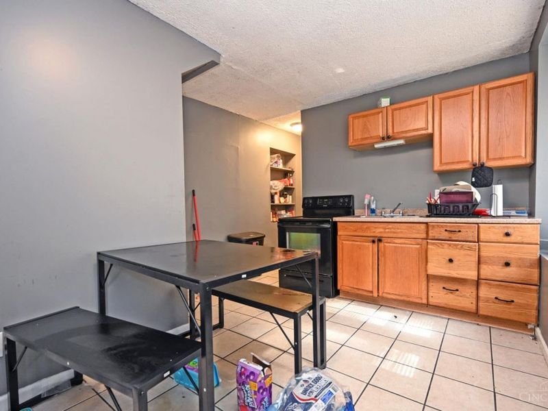 2457 Everglade Place, Cincinnati, OH 45214 Photo 9