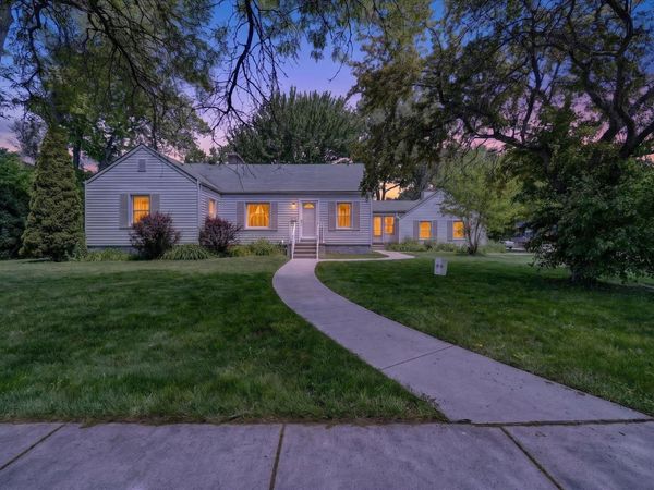 14000 Wales Street, Oak Park, MI 48237