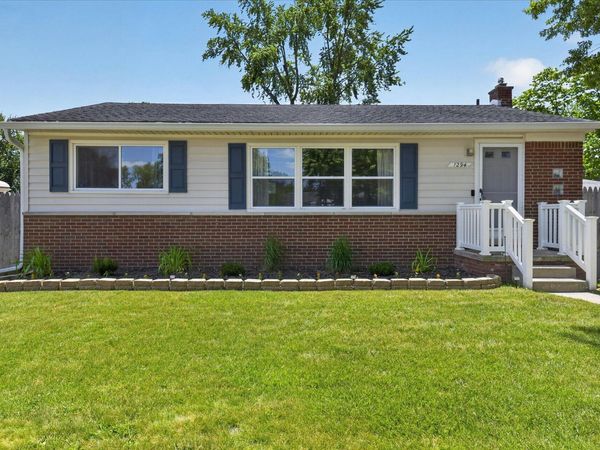 1294 Hawthorne Avenue, Ypsilanti, MI 48198