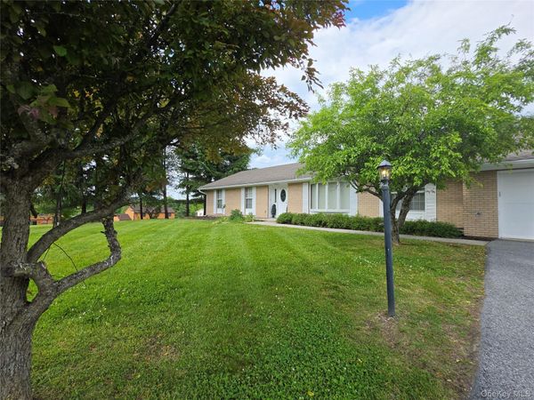 30 Shore Boulevard , Slate Hill, NY 10973