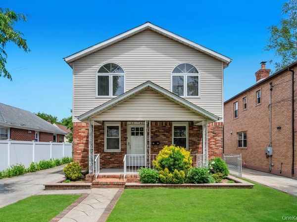 8343 261st Street , Glen Oaks, NY 11004