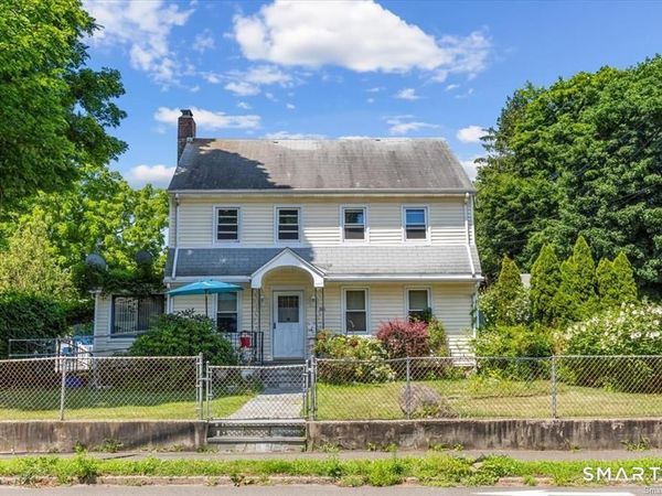 291 Strawberry Hill, Norwalk, CT 06851