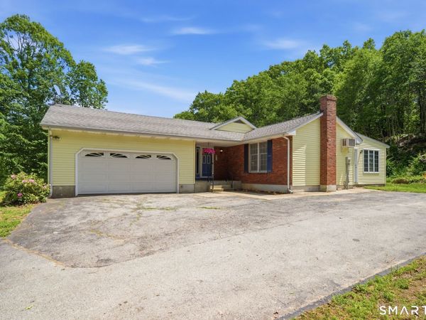 32 Chris, Montville, CT 06382