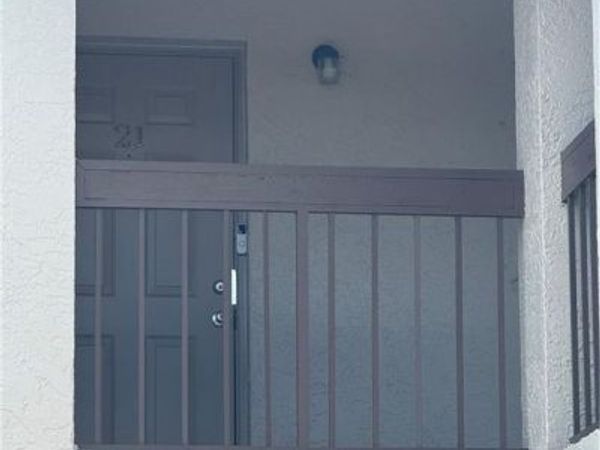 2221 E 5TH ST #21 5TH ST, Unit 21, LEE, FL 33936