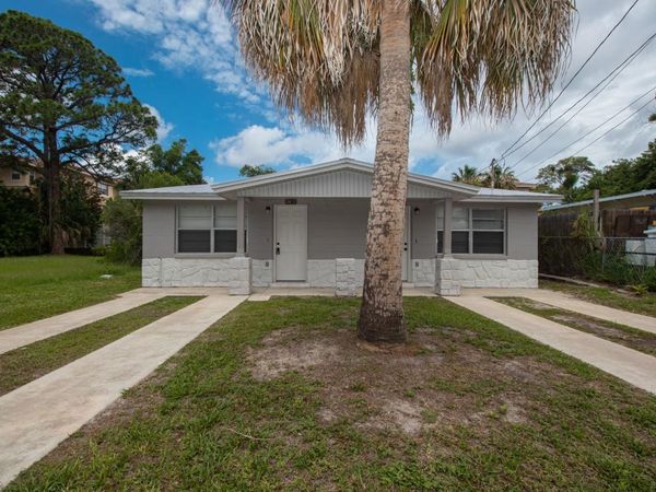 5615 VAN DOREN AVENUE , NEW PORT RICHEY, FL 34652