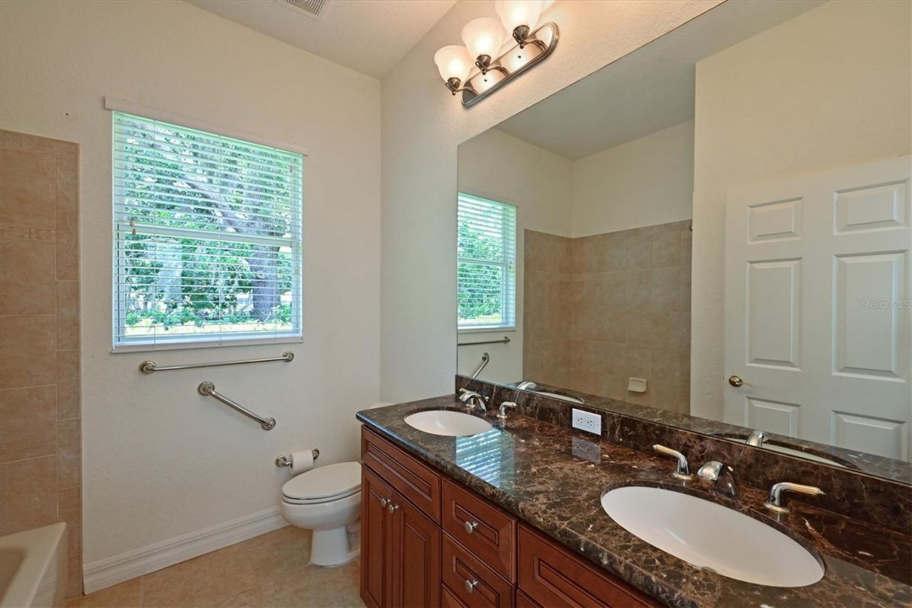 10622 Conch Shell Terrace, Bradenton, FL 34212 Photo