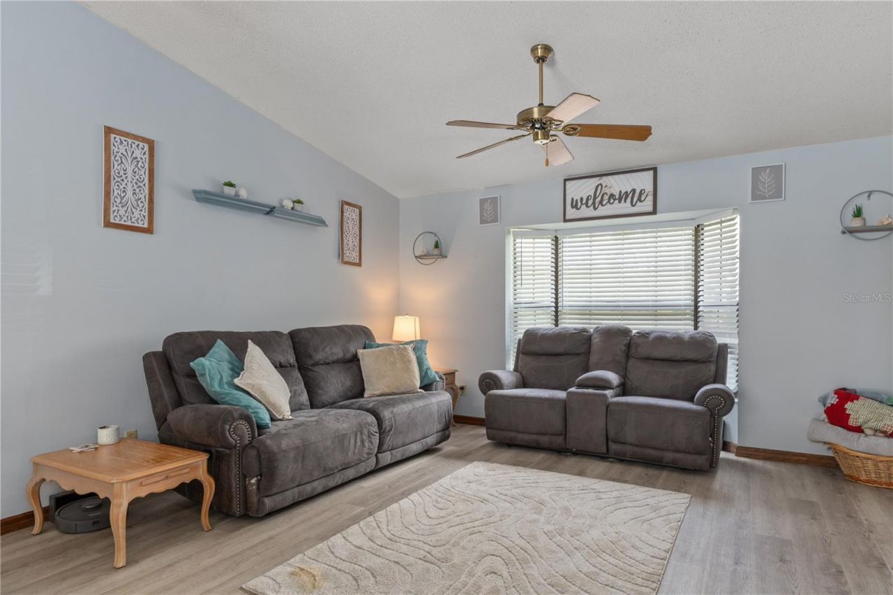 5216 E Hopp Lane , Inverness, FL 34452 Photo