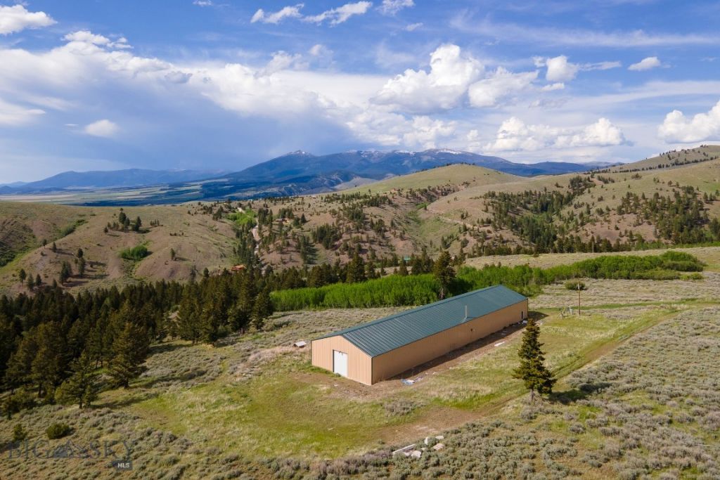 386 Ross Gulch Road, Townsend, MT 59644 Main Photo