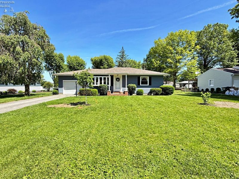 21 Parkview, Tiffin, OH 44883 Photo 2