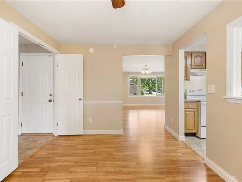 1103 Royalton Drive, Vandalia, OH 45377 Photo 24