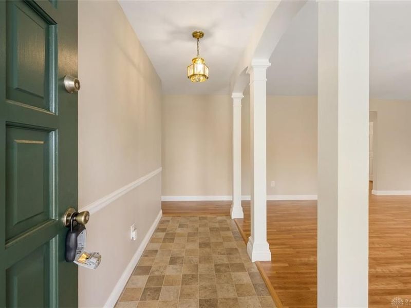 1103 Royalton Drive, Vandalia, OH 45377 Photo 7