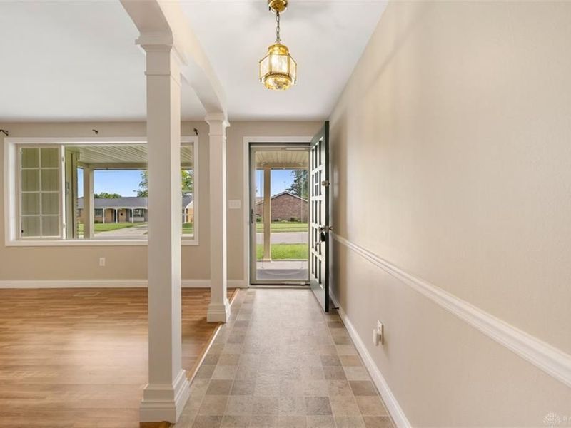 1103 Royalton Drive, Vandalia, OH 45377 Photo 8