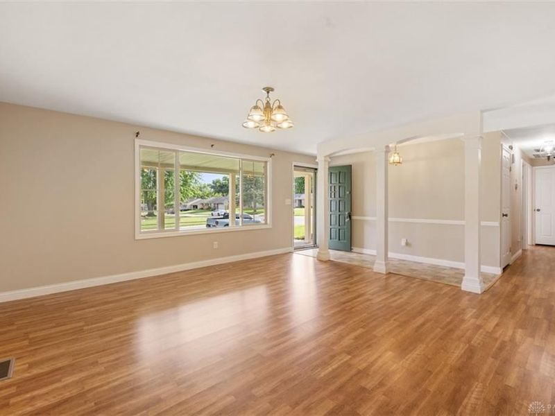 1103 Royalton Drive, Vandalia, OH 45377 Photo 9