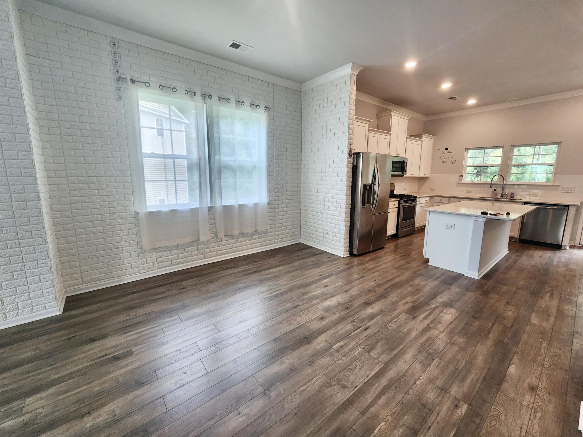 330 Spindlewood Way Photo 5