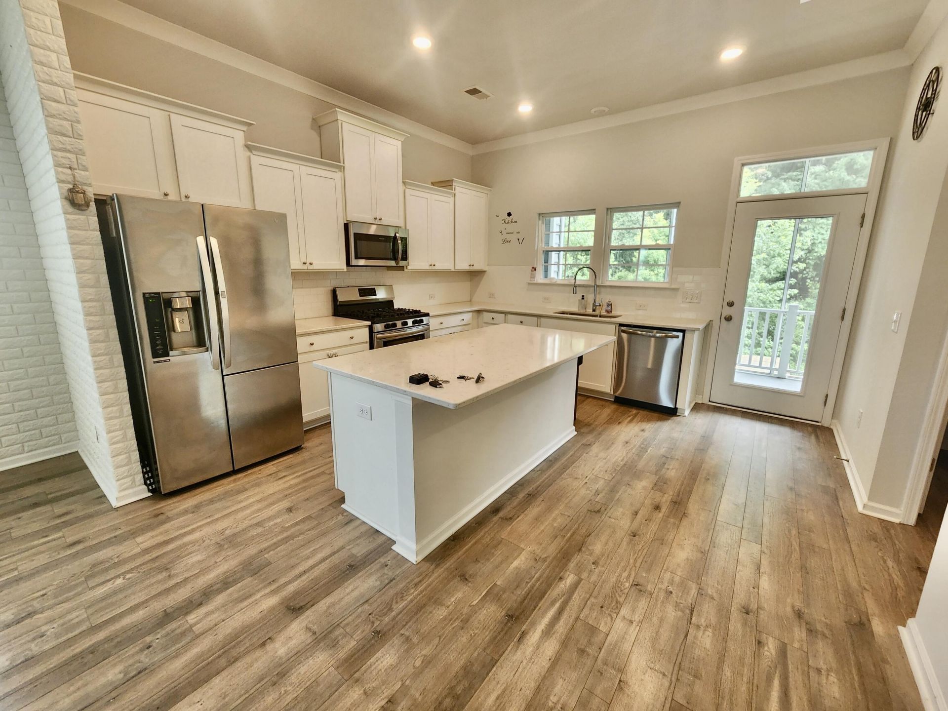 330 Spindlewood Way Photo 7