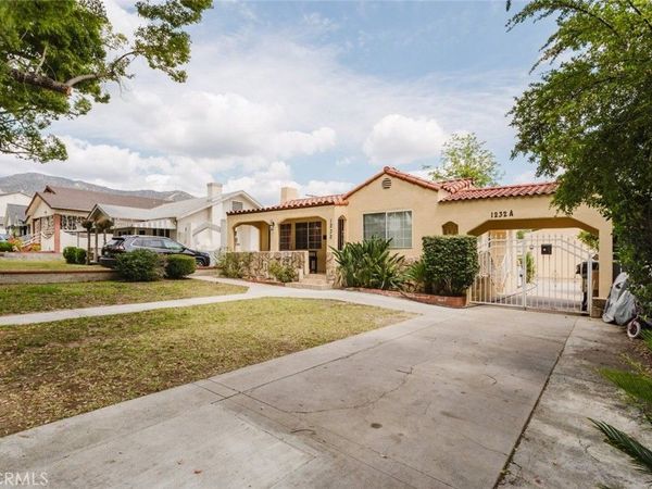 1232 Allen Avenue, Glendale, CA 91201