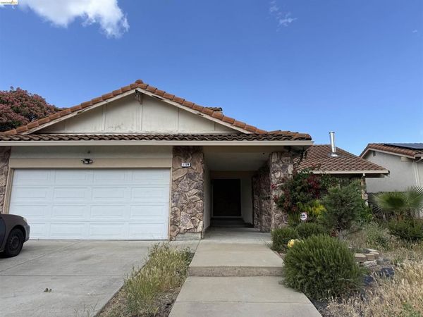 1709 Yellowstone Dr, Antioch, CA 94509